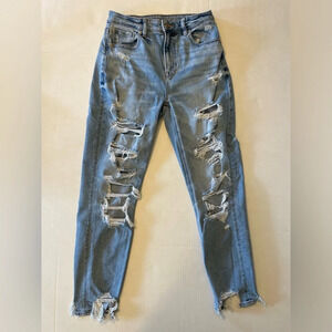 American Eagle distressed denim jeans size 2